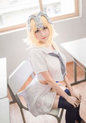《监狱学园》
